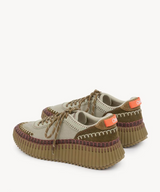 Nama sneaker