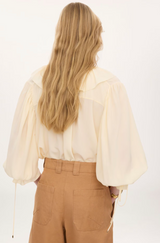 V-NECK RUFFLE TOP IN CRÊPE DE CHINE