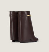 Shark Pinch ankle boots in leather