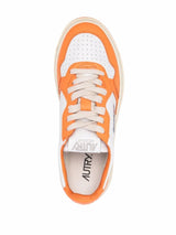 Autry Action Medalist low-top sneakers - LISKAFASHION