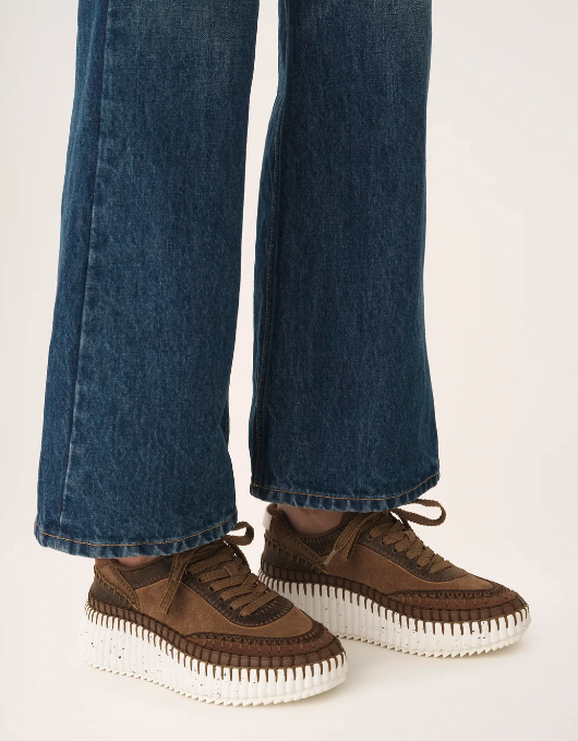Nama sneaker