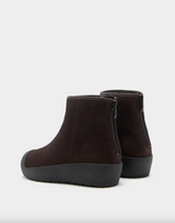Curling Bootie in Ebano Suede