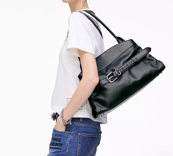 THE DAKOTA SATCHEL