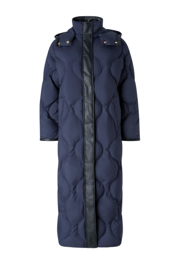 Long quilted coat