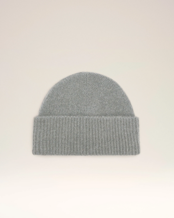 GREY ALPACA STRIPED AMI DE COEUR BEANIE