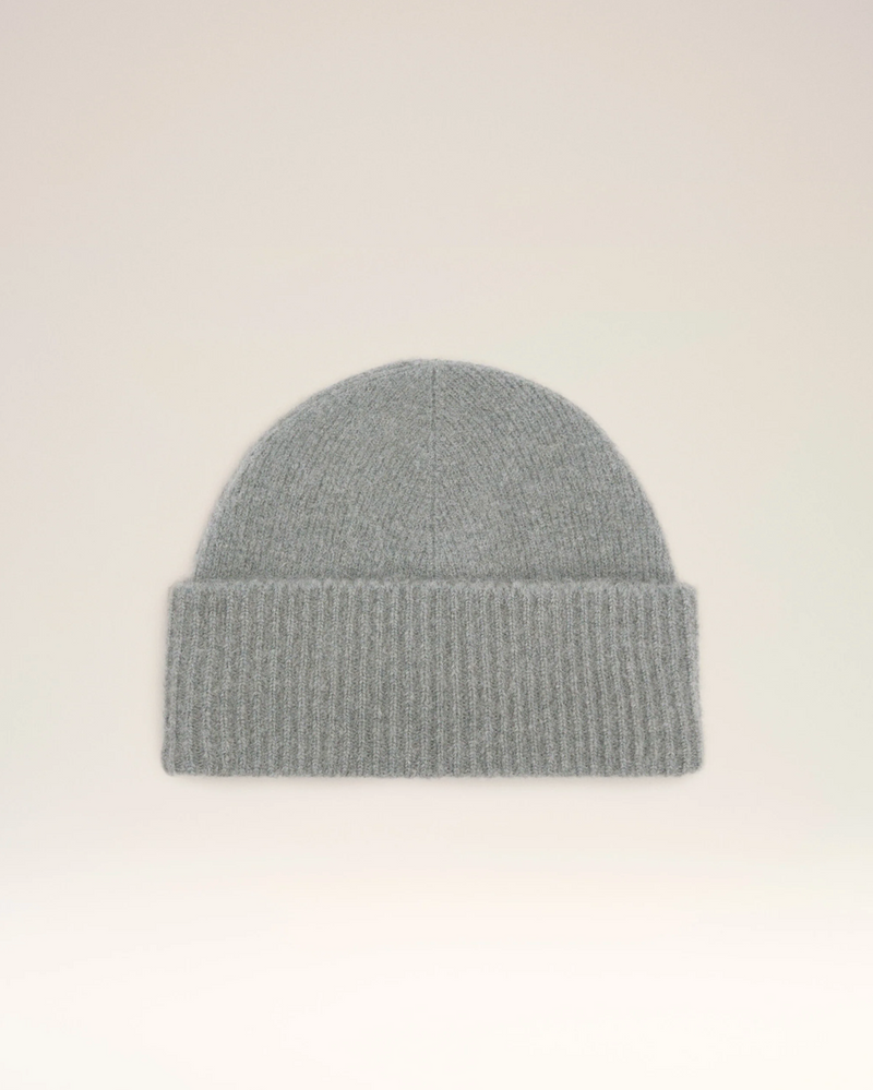 GREY ALPACA STRIPED AMI DE COEUR BEANIE