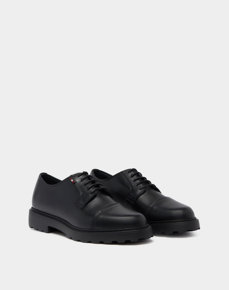 Gusto Derby in Black Leather