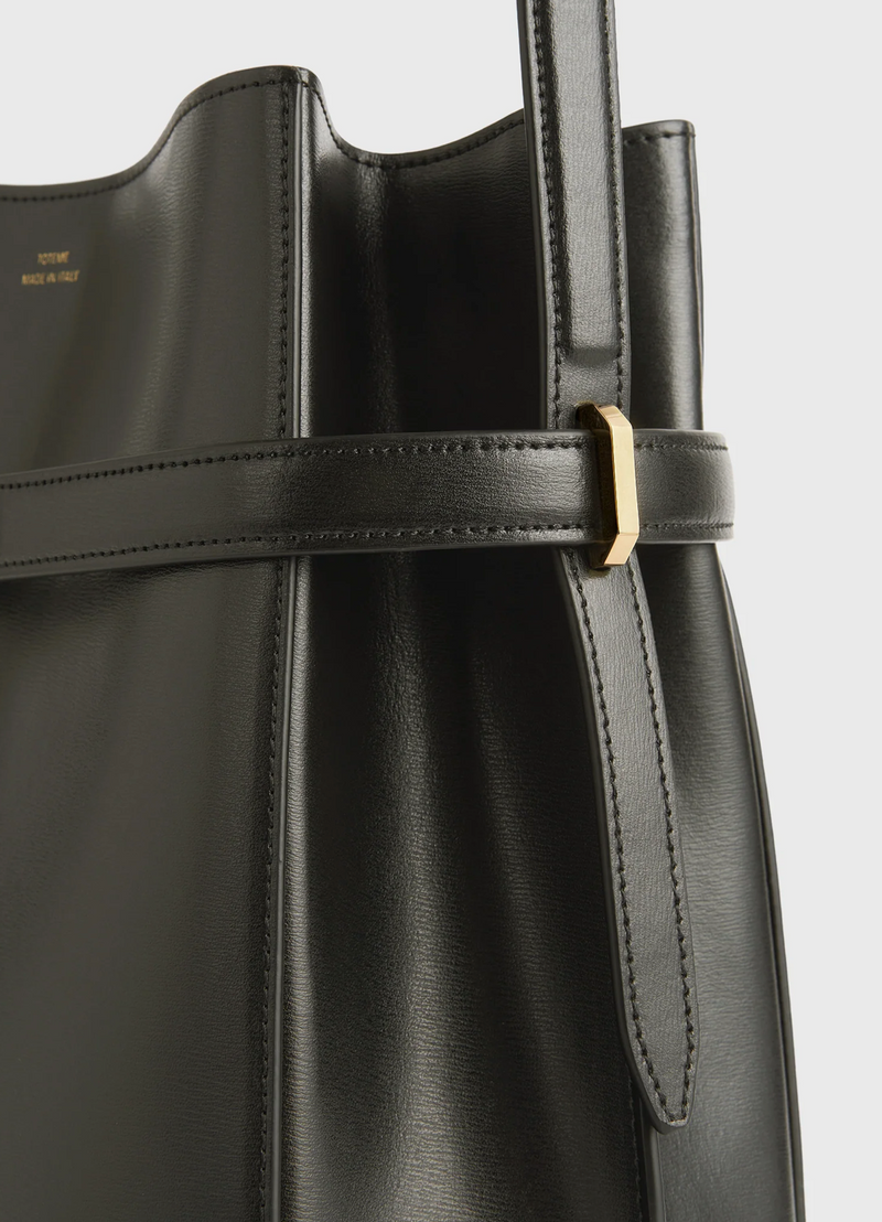 Belted leather bucket bag bark