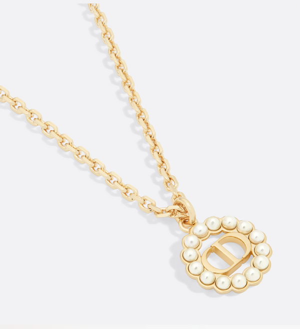 Petit CD Circle Necklace