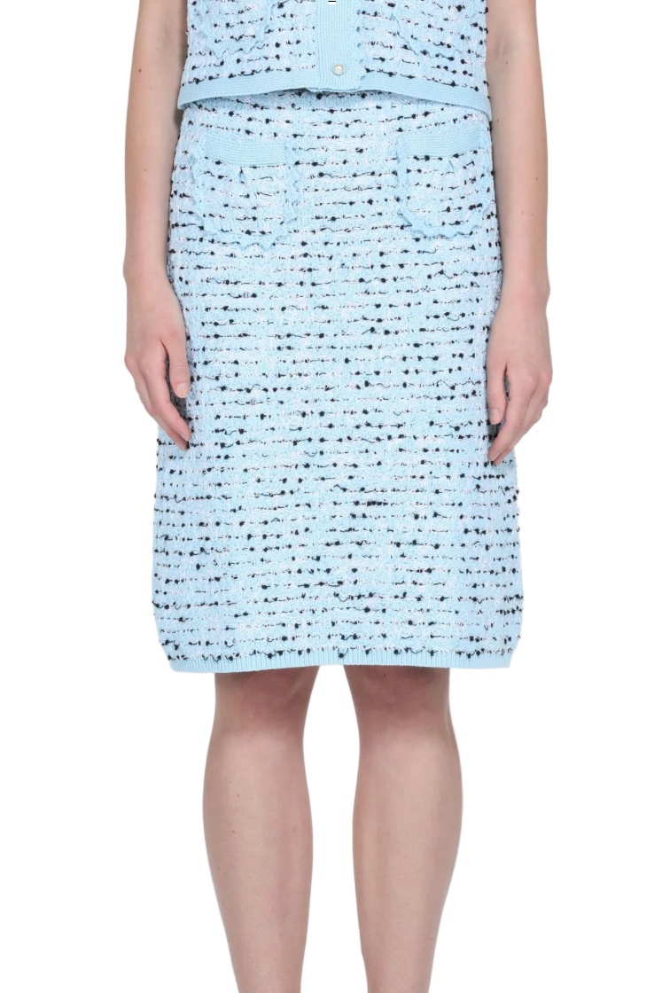 KNEE-LENGTH KNITTED SKIRT