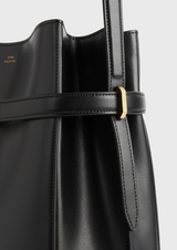 Belted leather bucket bag black
