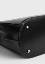 Belted leather bucket bag black