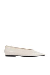 Minimalist croco-embossed ballerinas oyster