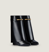 Shark ankle boots in leather