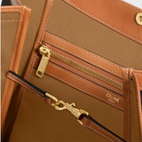 MEDIUM FLAT SHOPPER IN TRIOMPHE CANVAS