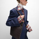 MEDIUM FLAT SHOPPER IN TRIOMPHE CANVAS