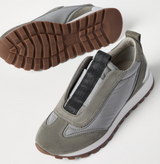 Techno fabric runners with precious detail