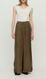 OLIVE PIRA TROUSERS
