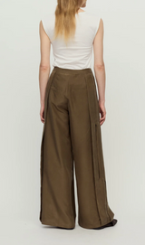 OLIVE PIRA TROUSERS