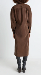 STRAIGHT COLLAR TWISTED DRESS IN DRY SILK