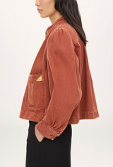 HIGH-NECK GATHERED JACKET IN DENIM