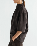 SOFT COLLAR TOP IN DRY SILK