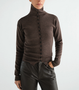 BUTTONED TOP IN FINE WOOL