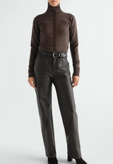 BUTTONED TOP IN FINE WOOL