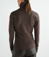 BUTTONED TOP IN FINE WOOL