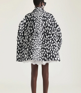 Cocoon short trench in cotton with animal print