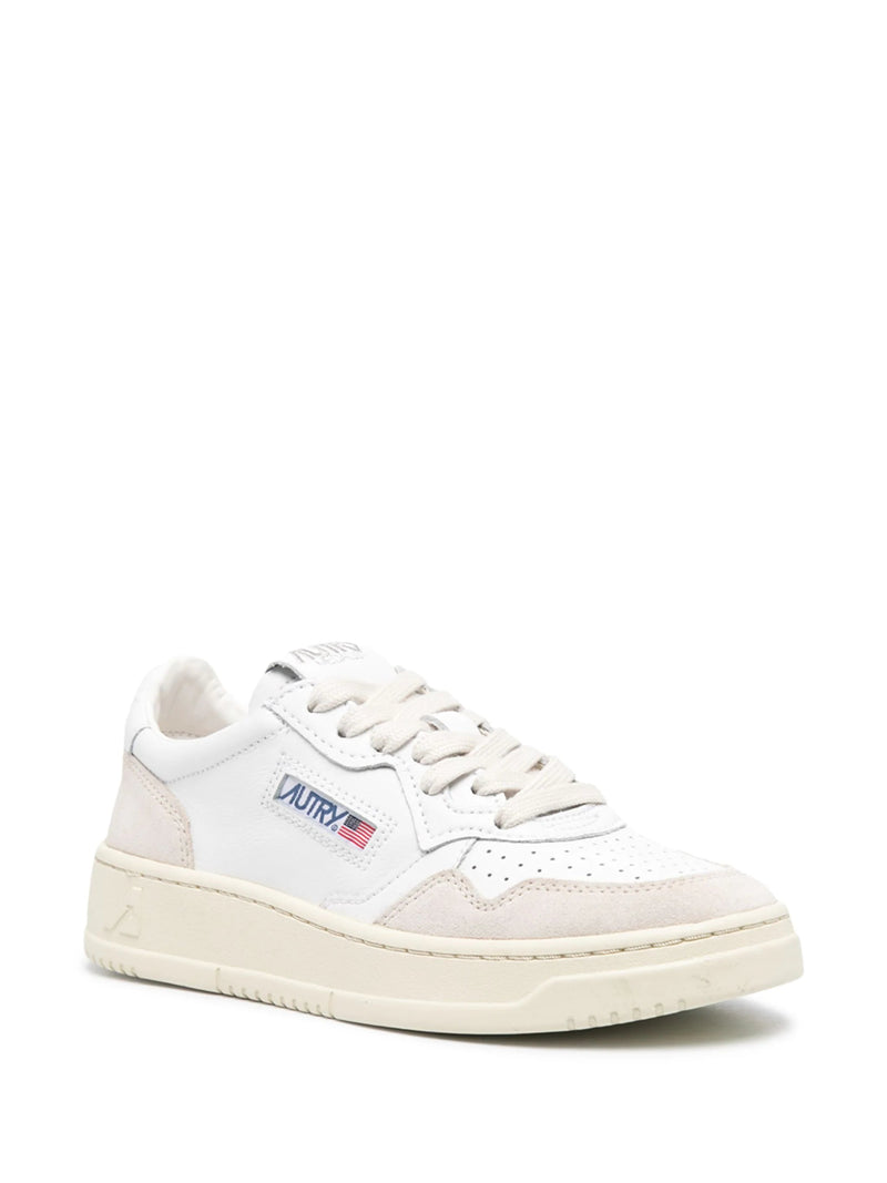 Autry Medalist low - top sneakers - LISKAFASHION