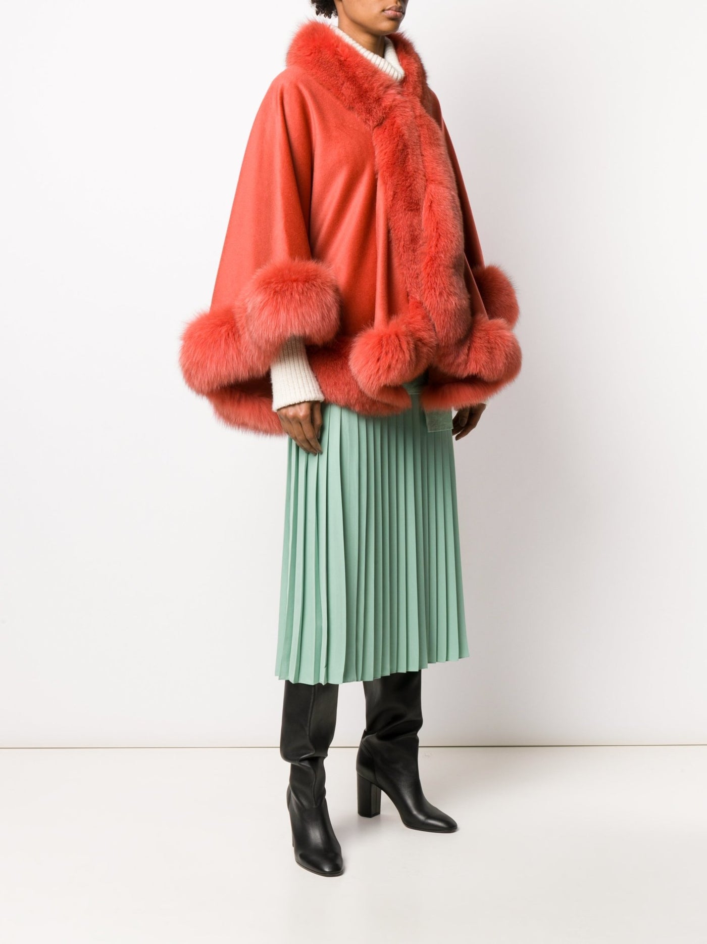 Cashmere Cape with fox – LISKAFASHION