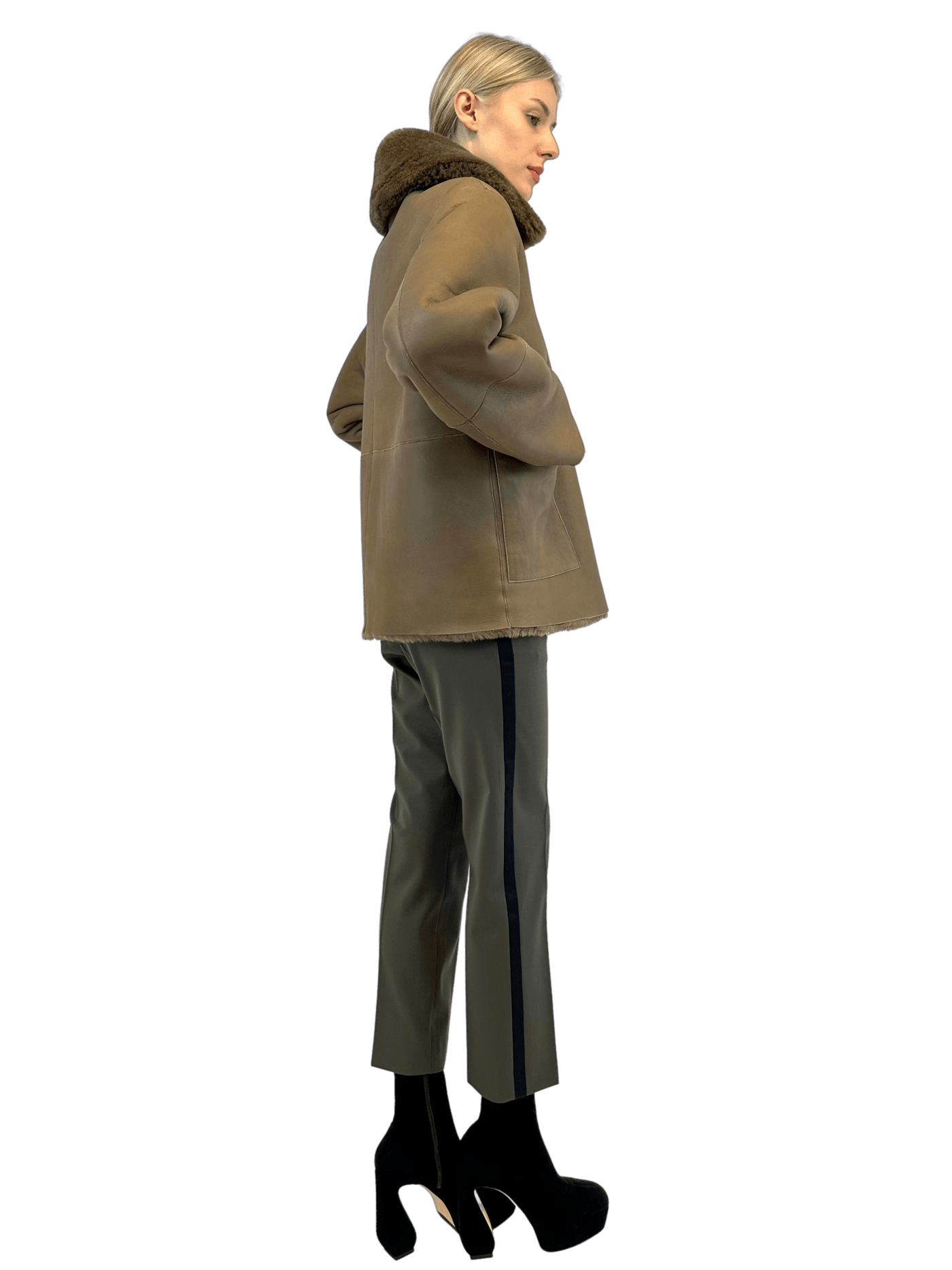 SHORT SHEARLING JACKET – LISKAFASHION